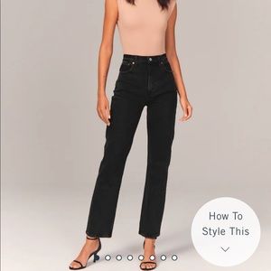 Abercrombie and Fitch: 90s straight jeans